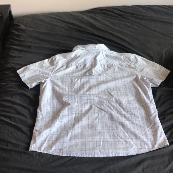 Oakley S/S Lightweight Button-Up - Picture 2 of 3